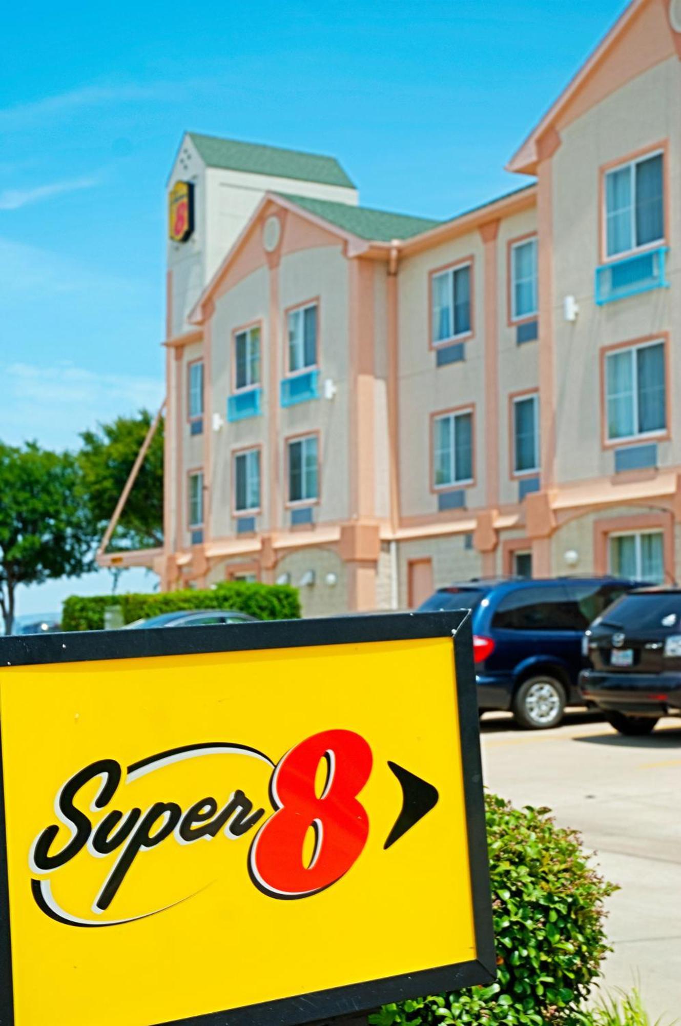 Super 8 By Wyndham Irving/Dfw Apt/North Zewnętrze zdjęcie