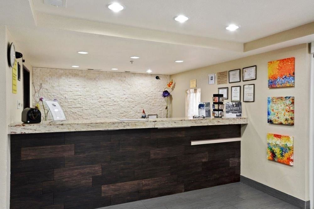 Super 8 By Wyndham Irving/Dfw Apt/North Zewnętrze zdjęcie